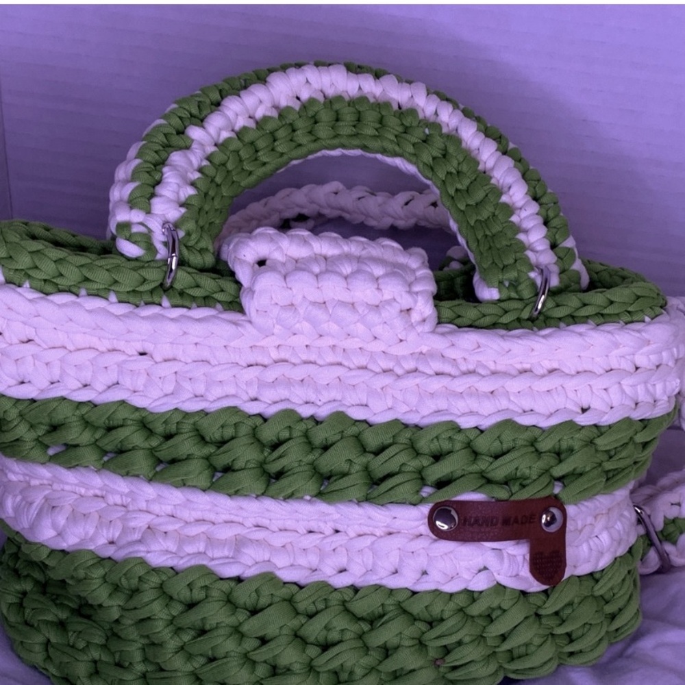 Handmade Crochet Bag Green and White Handwoven Crossbody with stripes - Picture 9 of 11